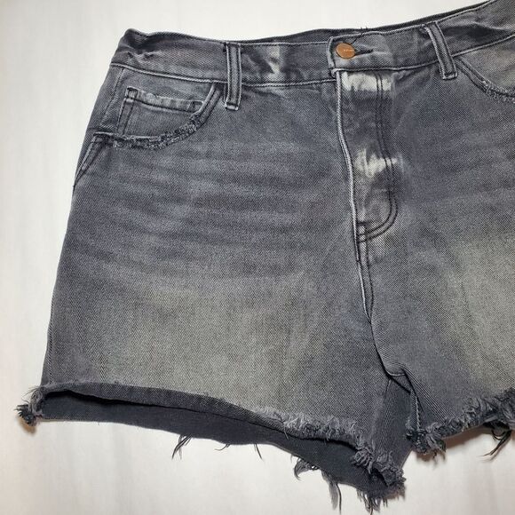 Bohme Distressed Black Denim Shorts Size 30 - Picture 2 of 8